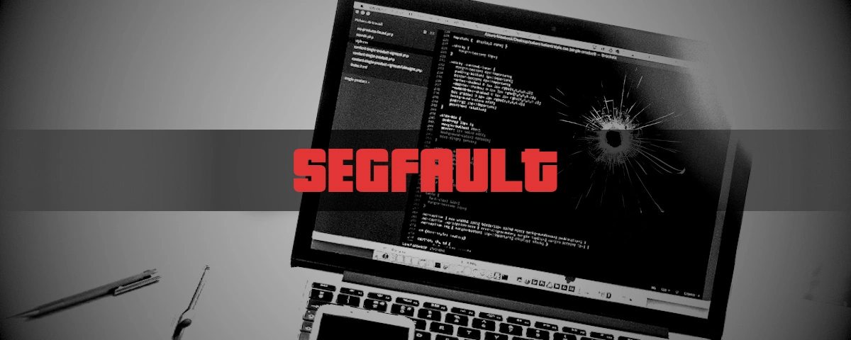 Erreur SEGFAULT en C illustrée par un écran d'ordinateur brisé, symbolisant les risques de dépassement de tampon et de mauvaise gestion mémoire